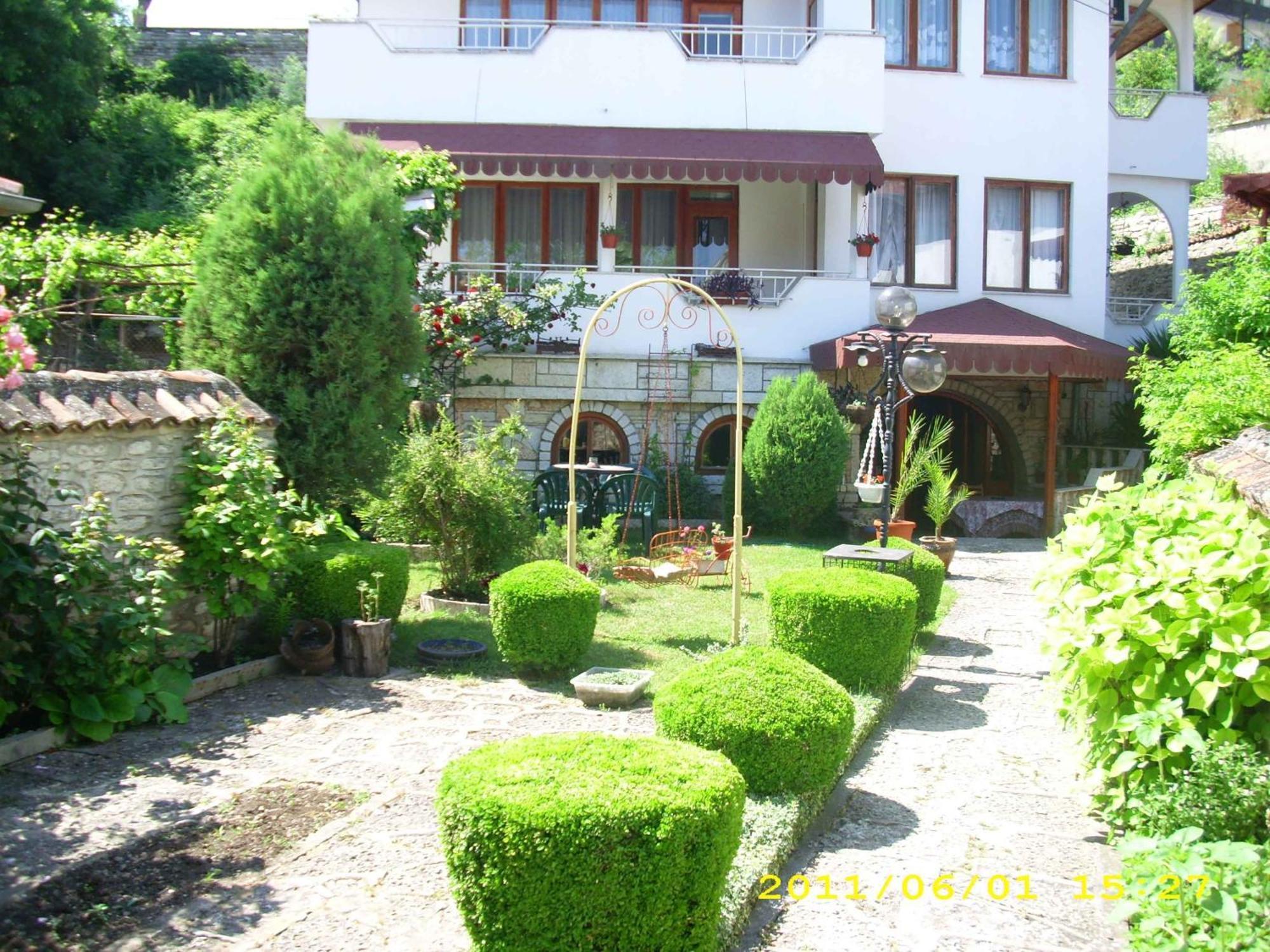 Guest House Villa Katty Balchik Ngoại thất bức ảnh