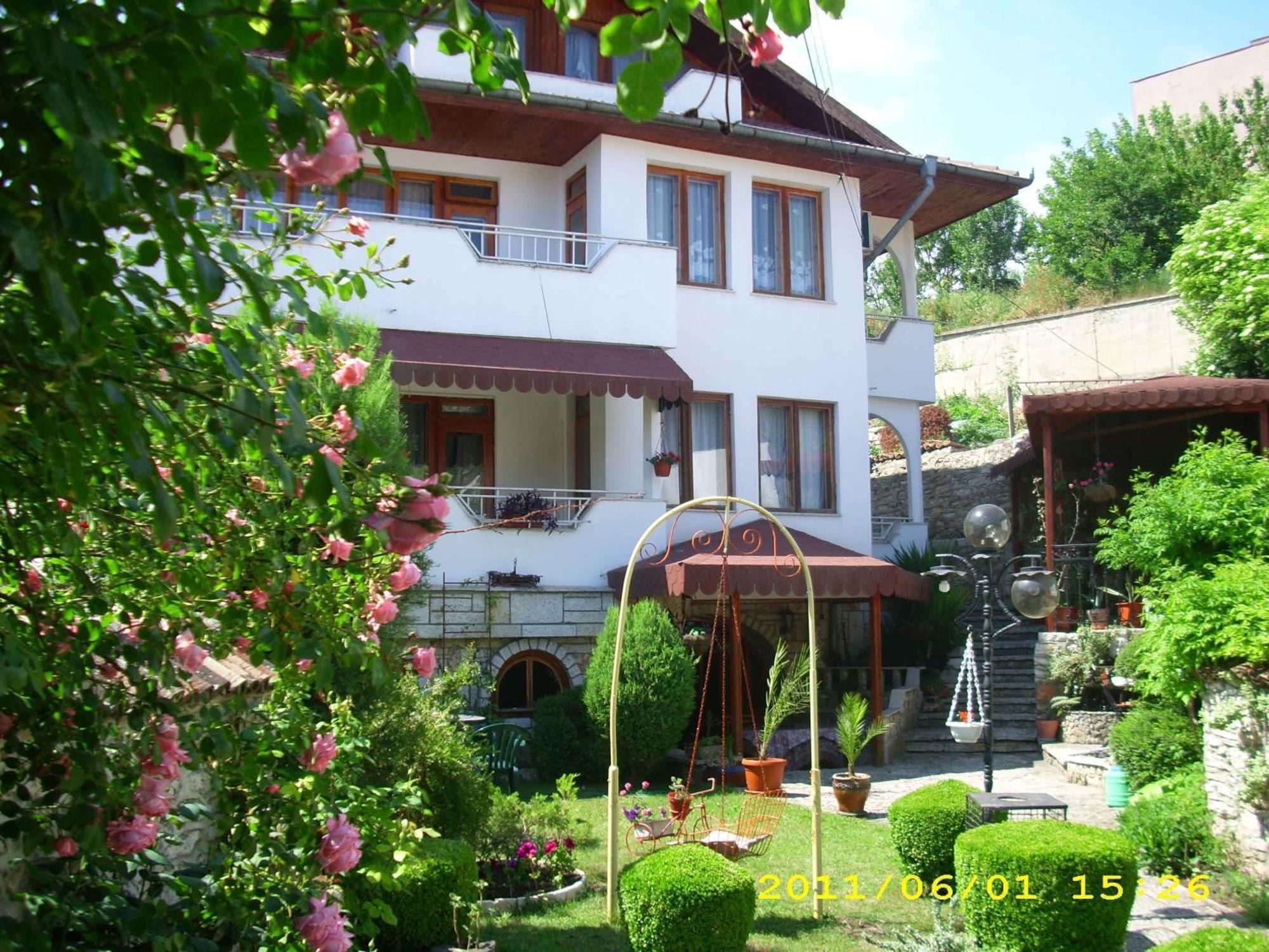 Guest House Villa Katty Balchik Ngoại thất bức ảnh