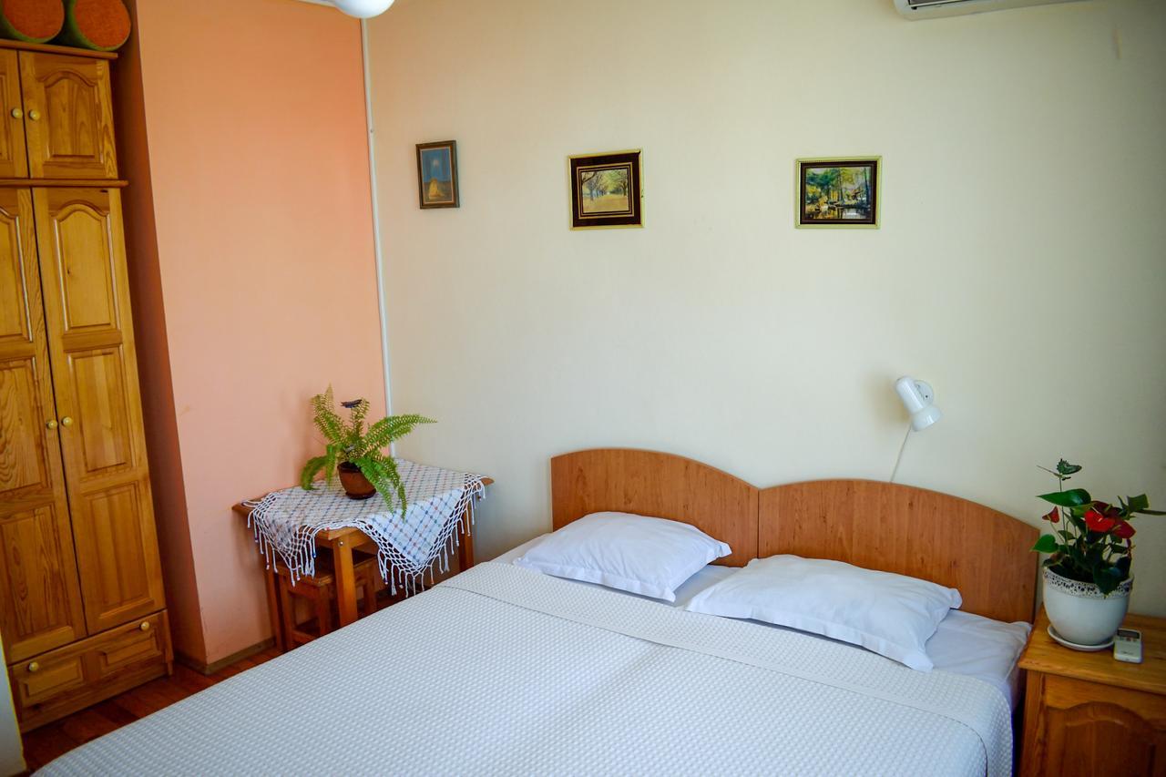 Guest House Villa Katty Balchik Ngoại thất bức ảnh