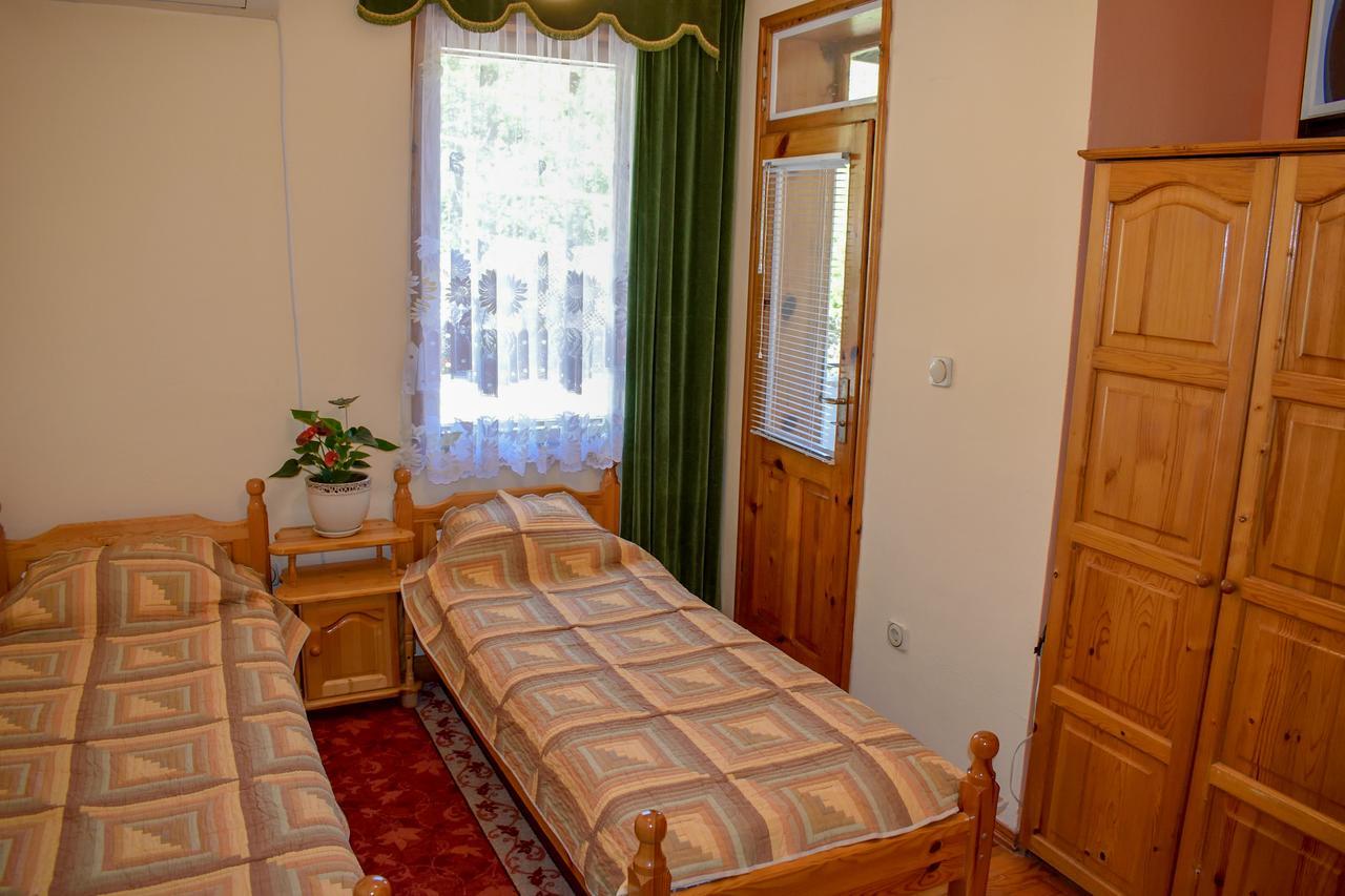 Guest House Villa Katty Balchik Ngoại thất bức ảnh